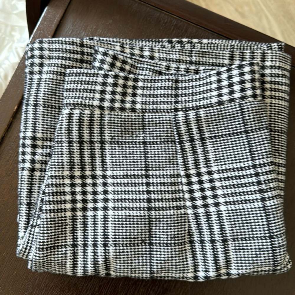 Black White Plaid